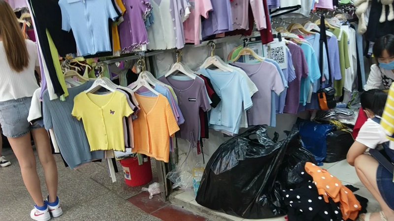衬衫定制新指南：打造独一无二的职场名片
