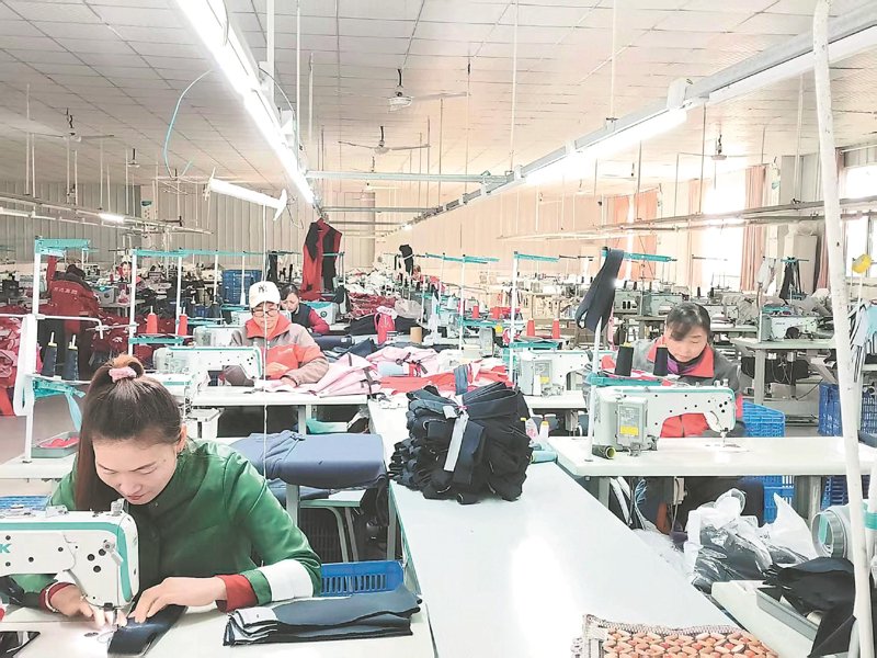 衬衫定制:现代职场的新风尚
